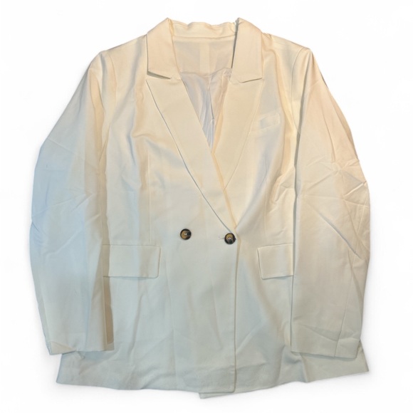 unbranded Jackets & Blazers - Elegant White Women's Blazer, size XL, NWOT